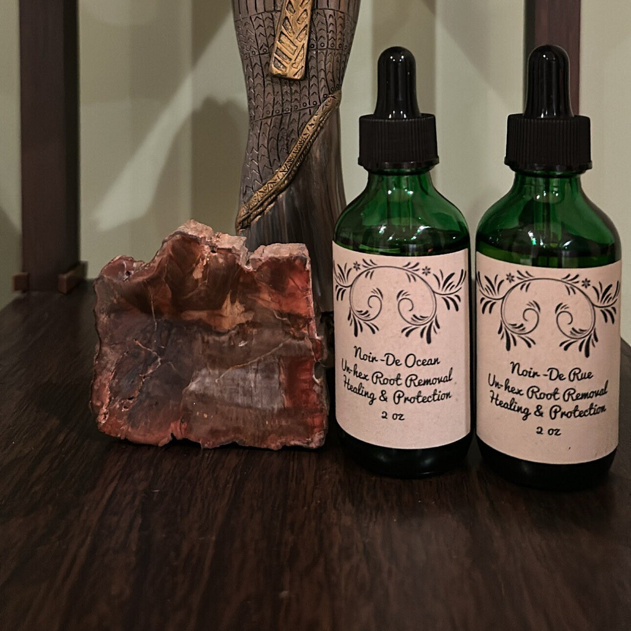 Noir De-Rue Oil